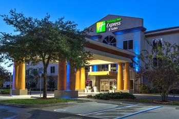 Holiday Inn Express Hotel & Suites Silver Springs - Ocala