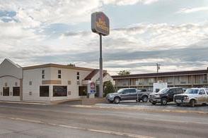 Best Western War Bonnet Inn