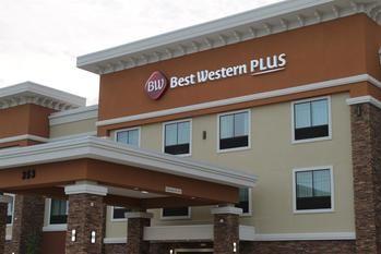 Best Western Plus Spring Inn & Suites