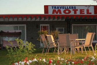 Travellers Motel